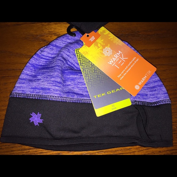 tek gear Other - NEW Men’s Beanie Hat UNISEX NWOT